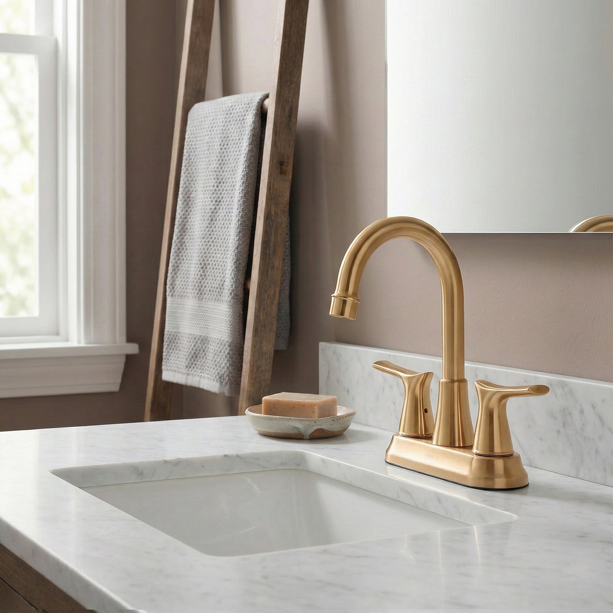 Brasilia 2-Handle Bathroom Faucet